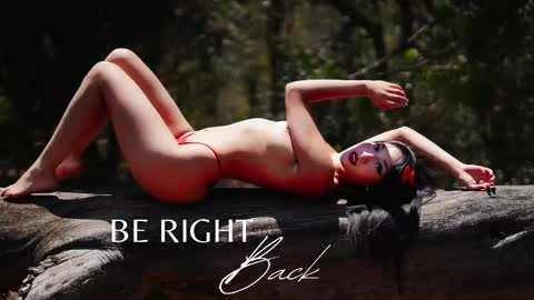 Zendaya online show from March 2025 01:03:02 AM