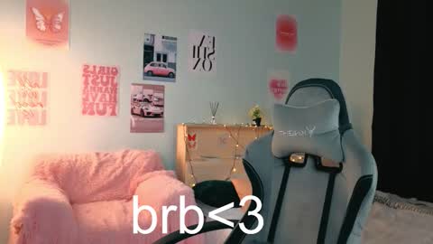 Lara online show from February 2026 07:44:02 PM