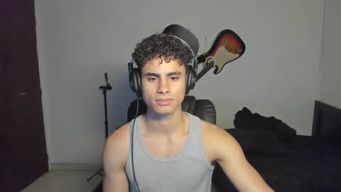 zenzhu online show from October 2025 01:28:01 AM