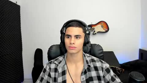 zenzhu online show from April 2026 11:59:01 AM