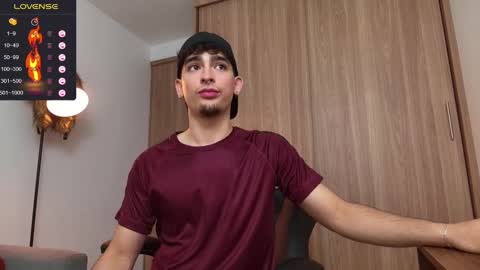 Zenn online show from January 2025 12:23:01 PM