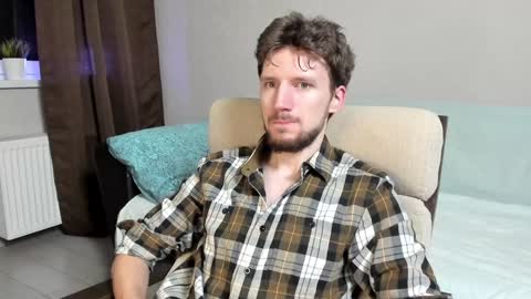 Andrew online show from December 2024 08:37:02 PM