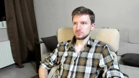 Andrew online show from October 2025 02:45:02 AM