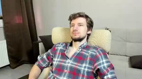 Andrew online show from July 2026 03:21:01 AM