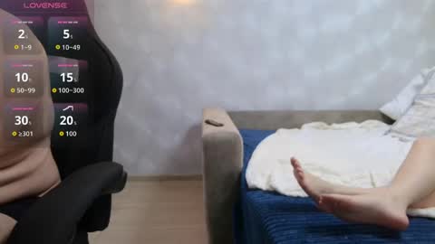 Ru Angel online show from April 2026 02:51:02 PM