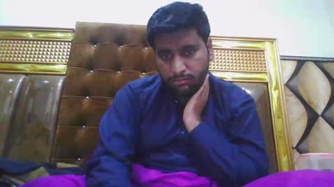 Snapshot of zes6363 chatting on December 2025 04:05:01 PM zes6363 online show from December 2025 04:05:01 PM