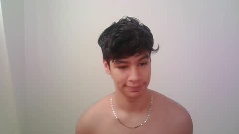 zeus_183 online show from November 2025 06:08:02 PM