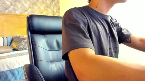 zeus online show from December 2024 05:11:02 AM