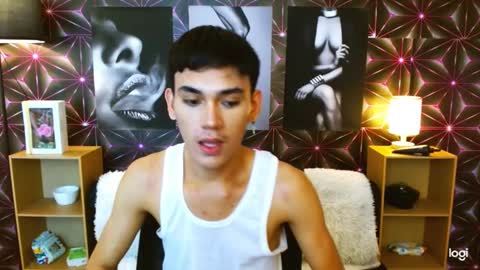 Snapshot of zevierbalte chatting on March 2025 02:41:01 AM zavier skinny asian online show from March 2025 02:41:01 AM