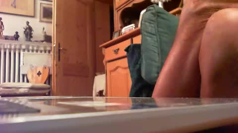 zevioo77 online show from September 2025 05:18:02 PM