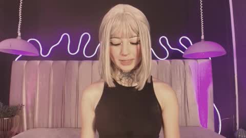 zhally_dee online show from February 2026 07:56:01 PM