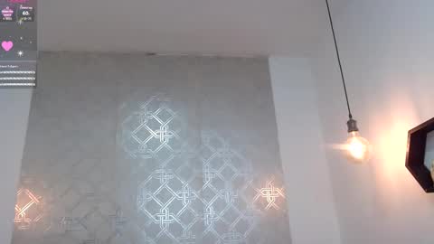 ZHAMIRA  ANDRES online show from March 2025 01:52:02 AM