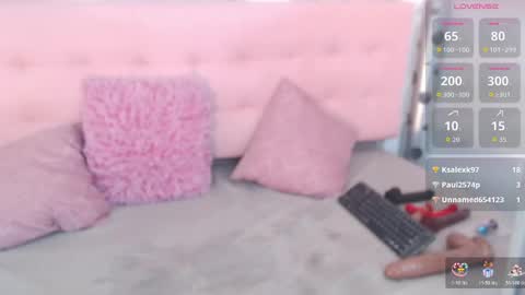 Snapshot of zhamira_21 chatting on May 2026 11:02:01 PM ZHAMIRA ANDRES online show from May 2026 11:02:01 PM