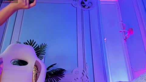 Sharit Robins online show from October 2025 12:41:02 PM