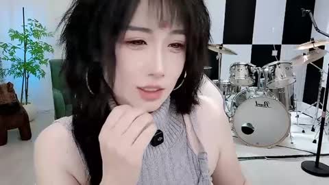 zhen online show from September 2025 05:57:01 PM