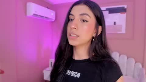 ZIA online show from December 2025 06:59:02 PM