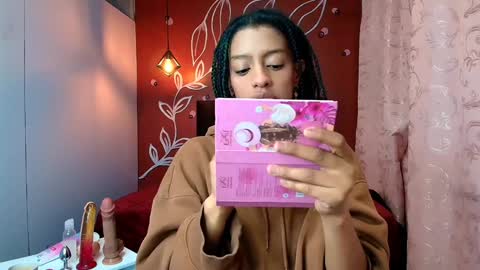 Zia Green online show from January 2025 05:03:01 AM