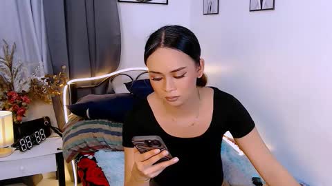 Zia online show from October 2025 06:13:02 PM