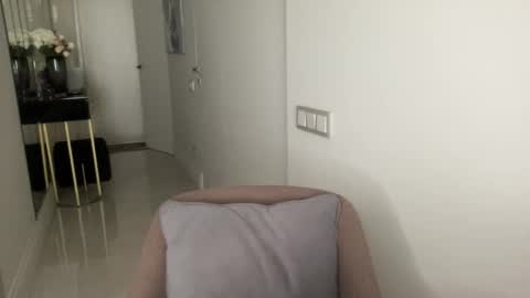 Nensi online show from March 2026 01:58:02 PM