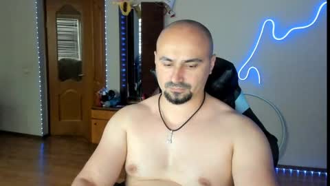 Ziesh online show from May 2026 03:50:01 PM
