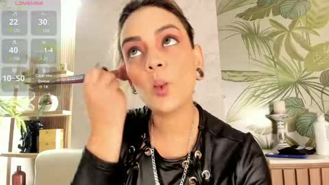 zihaadams_ online show from April 2026 07:55:02 PM