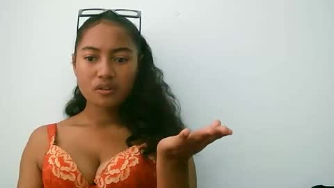 elly online show from March 2026 04:37:01 AM