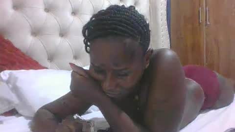 Miss Zindzi online show from September 2025 05:58:01 PM