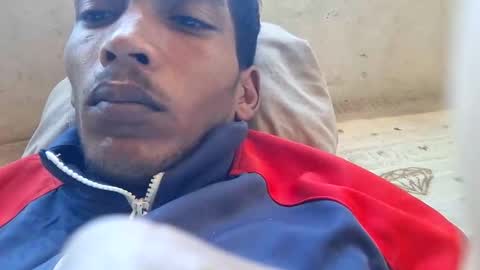 Zinedine online show from April 2026 09:47:01 AM