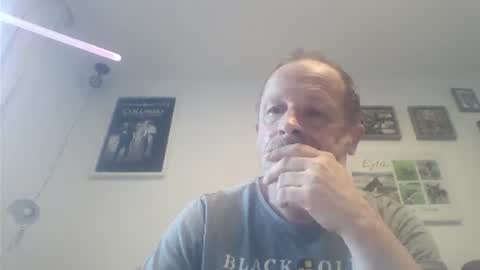 Snapshot of zippi55 chatting on July 2026 04:03:02 AM Zippi online show from July 2026 04:03:02 AM