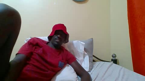 Zlatann2012 online show from September 2025 04:18:01 PM