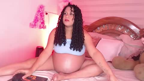 Hola soy Zoe 3 online show from February 2026 02:41:01 AM