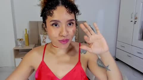 Snapshot of zoe_gruber chatting on July 2026 04:19:01 AM Zoe Gruber online show from July 2026 04:19:01 AM