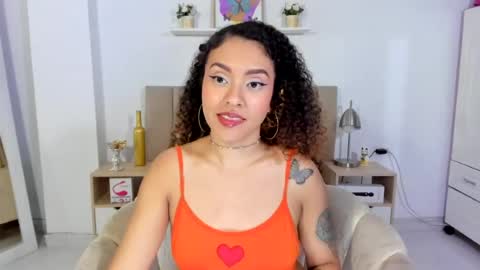 Snapshot of zoe_gruber chatting on July 2026 01:11:01 AM Zoe Gruber online show from July 2026 01:11:01 AM