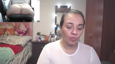 Snapshot of zoe_hotxxx chatting on February 2026 01:54:01 PM zoe hotxxx online show from February 2026 01:54:01 PM