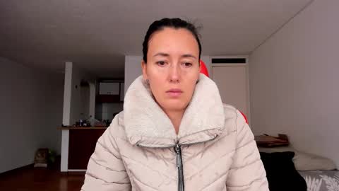 ZOE online show from December 2025 09:32:01 PM