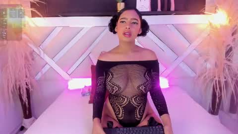 Zoey  online show from April 2026 09:56:01 PM