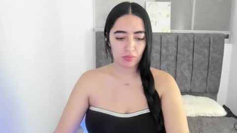 zoe_jones7 online show from October 2025 03:49:02 AM