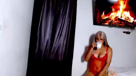 zoe_latin4 online show from April 2026 09:58:02 AM