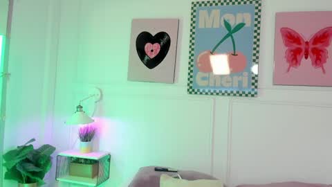 Zoe Lynch online show from March 2026 11:25:02 AM