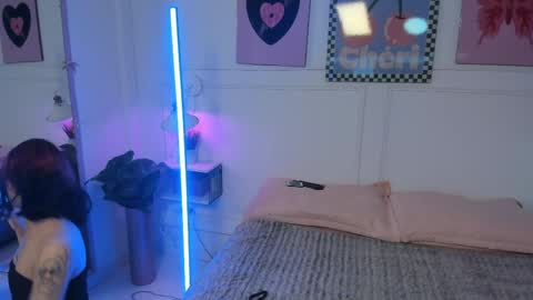 Zoe Lynch online show from April 2026 11:22:02 AM