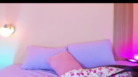 Zoe online show from April 2026 10:23:01 AM