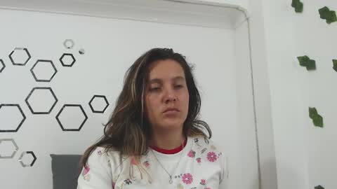 Snapshot of zoe_velvet chatting on September 2025 12:03:02 AM Carolina online show from September 2025 12:03:02 AM