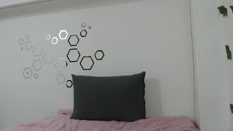 Snapshot of zoe_velvet chatting on September 2025 09:53:01 PM Carolina online show from September 2025 09:53:01 PM