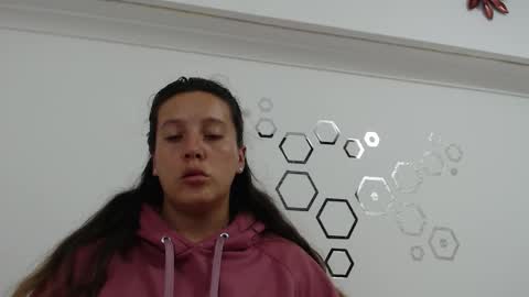 Carolina online show from January 2026 10:01:02 PM