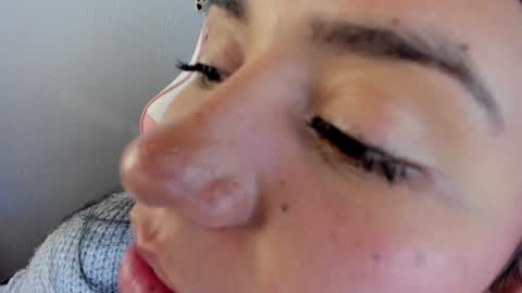 Zoe online show from December 2024 05:51:01 AM