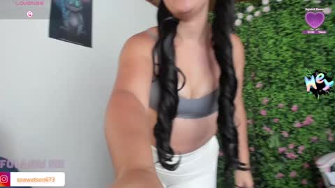 Zoe online show from January 2025 03:33:01 AM