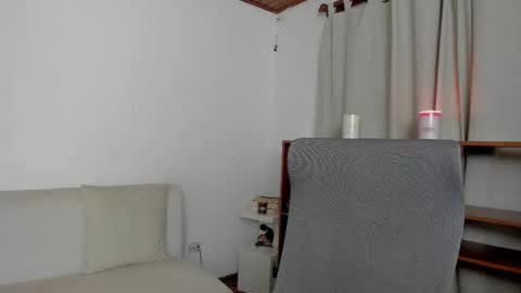 Zoe online show from February 2026 02:41:01 AM