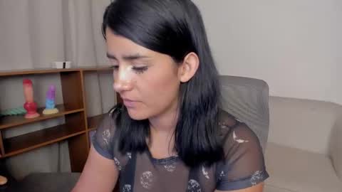 Zoe online show from April 2026 02:16:01 AM