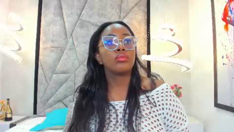 Snapshot of zoebrowns chatting on July 2026 12:31:01 PM Zoe online show from July 2026 12:31:01 PM