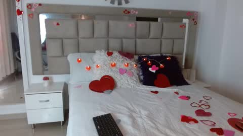 ZOE online show from February 2025 05:36:01 PM